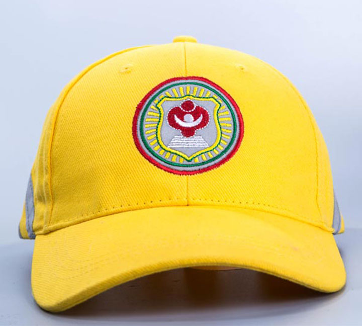 Reflecting cap let the children go home safer